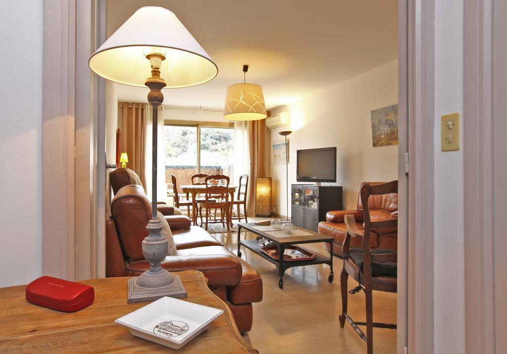 Appartement 6 Personnes Avec Terrasse Le Port Νίκαια Δωμάτιο φωτογραφία