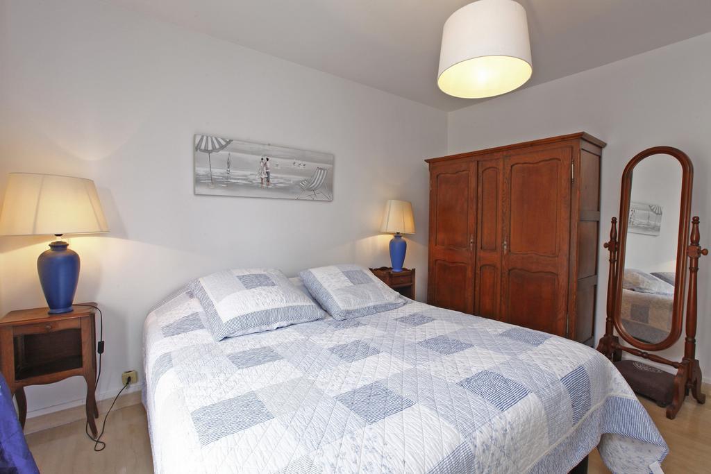 Appartement 6 Personnes Avec Terrasse Le Port Νίκαια Δωμάτιο φωτογραφία