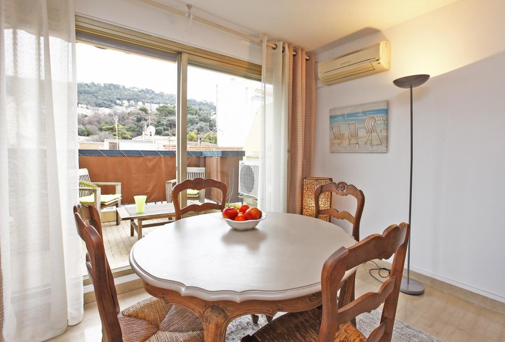 Appartement 6 Personnes Avec Terrasse Le Port Νίκαια Δωμάτιο φωτογραφία