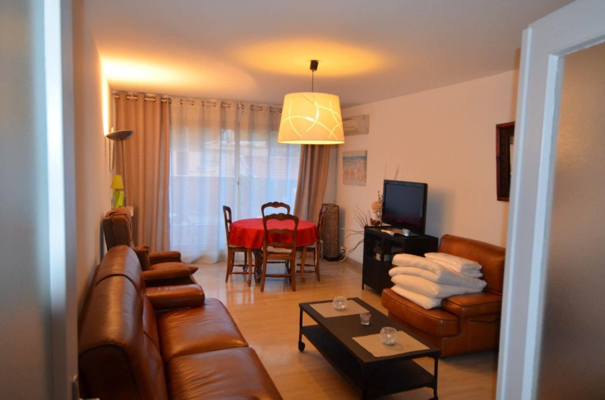 Appartement 6 Personnes Avec Terrasse Le Port Νίκαια Εξωτερικό φωτογραφία
