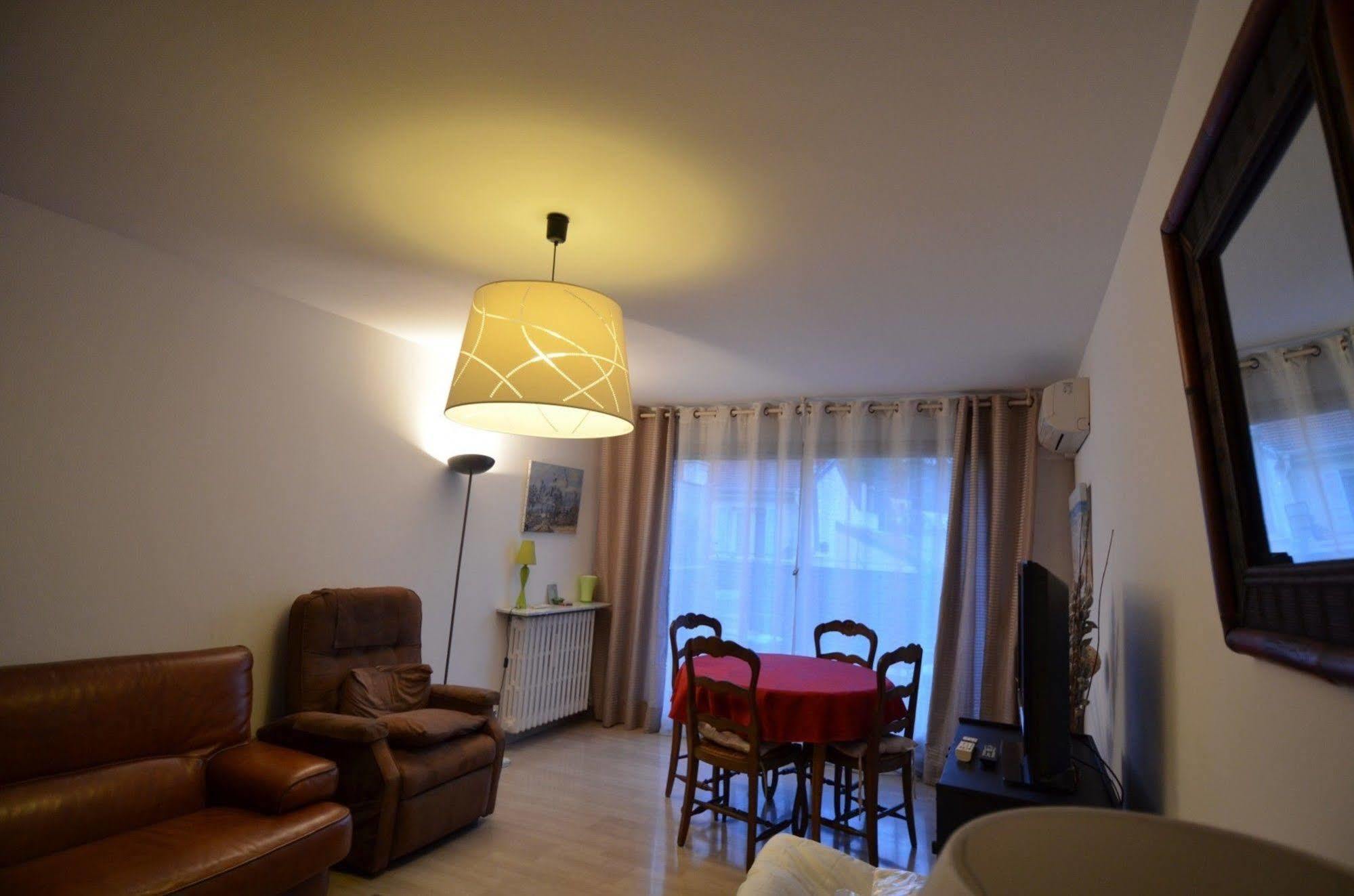 Appartement 6 Personnes Avec Terrasse Le Port Νίκαια Εξωτερικό φωτογραφία