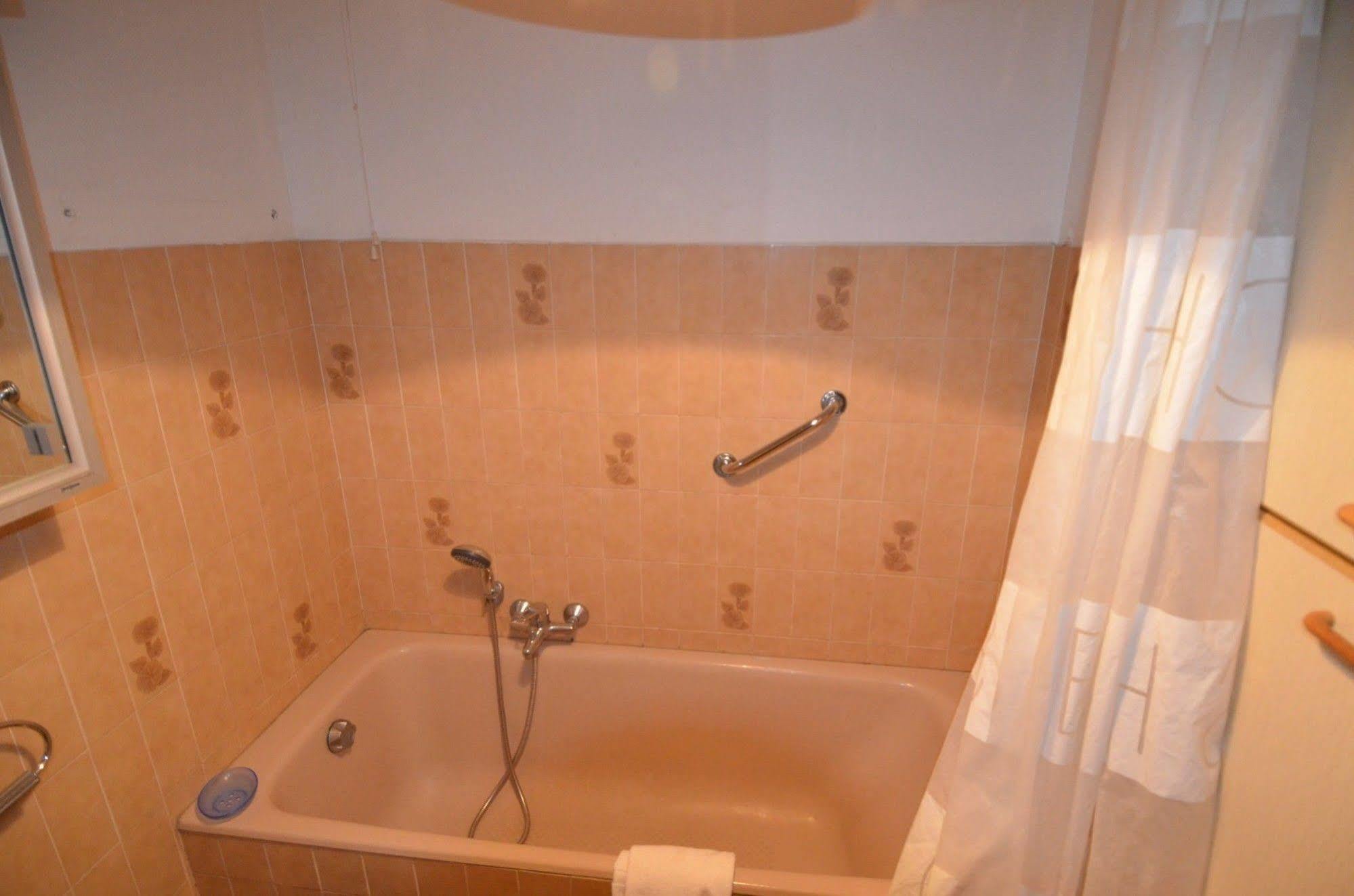 Appartement 6 Personnes Avec Terrasse Le Port Νίκαια Εξωτερικό φωτογραφία