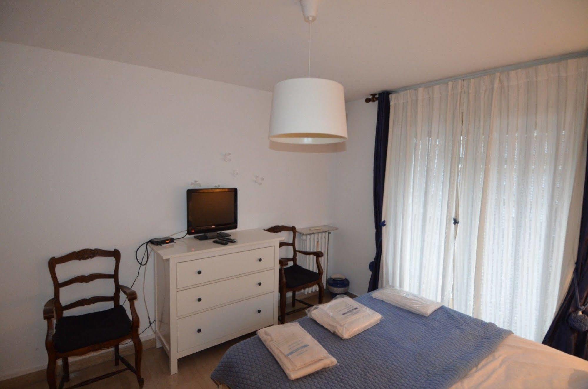 Appartement 6 Personnes Avec Terrasse Le Port Νίκαια Εξωτερικό φωτογραφία