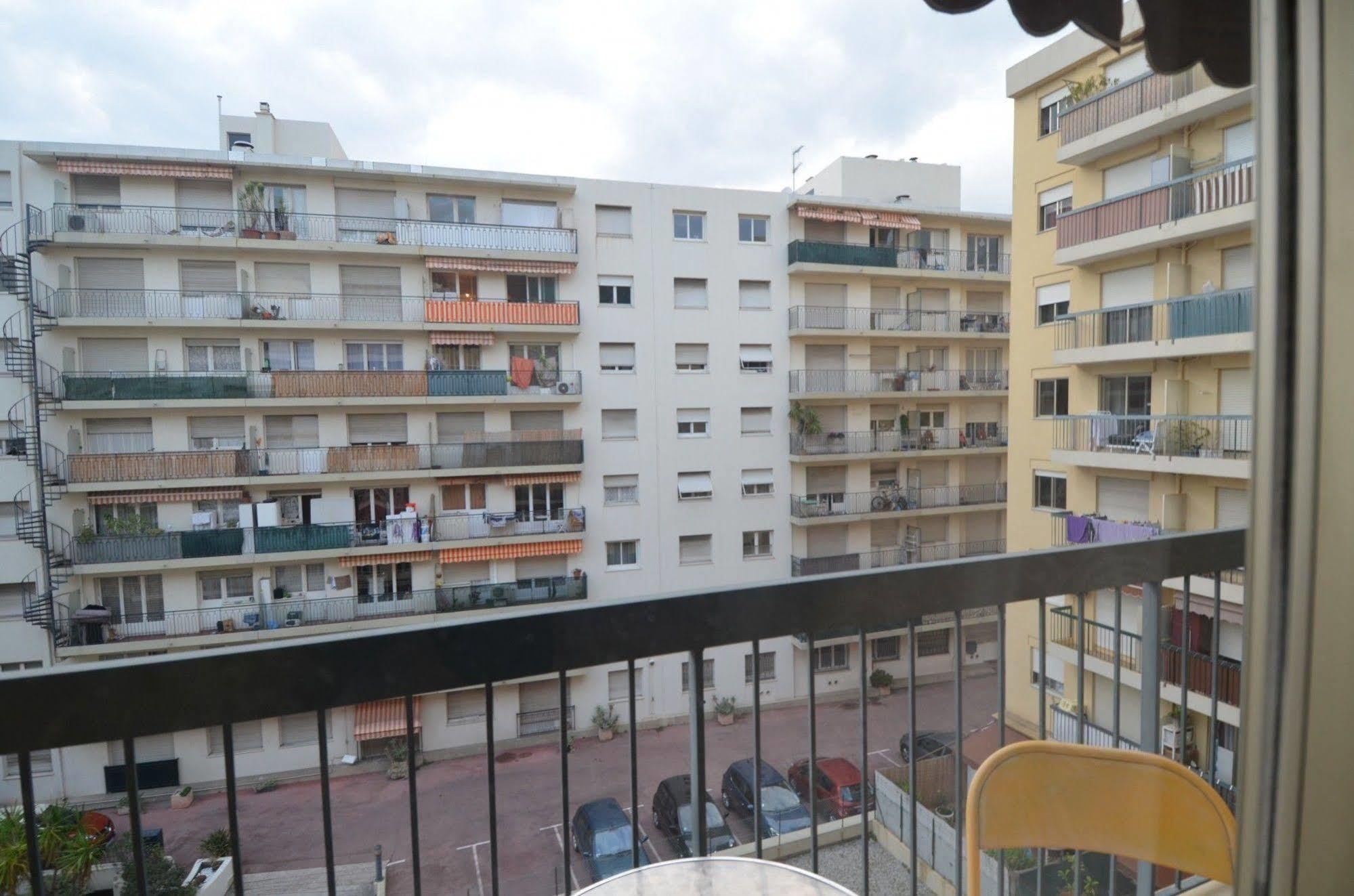 Appartement 6 Personnes Avec Terrasse Le Port Νίκαια Εξωτερικό φωτογραφία