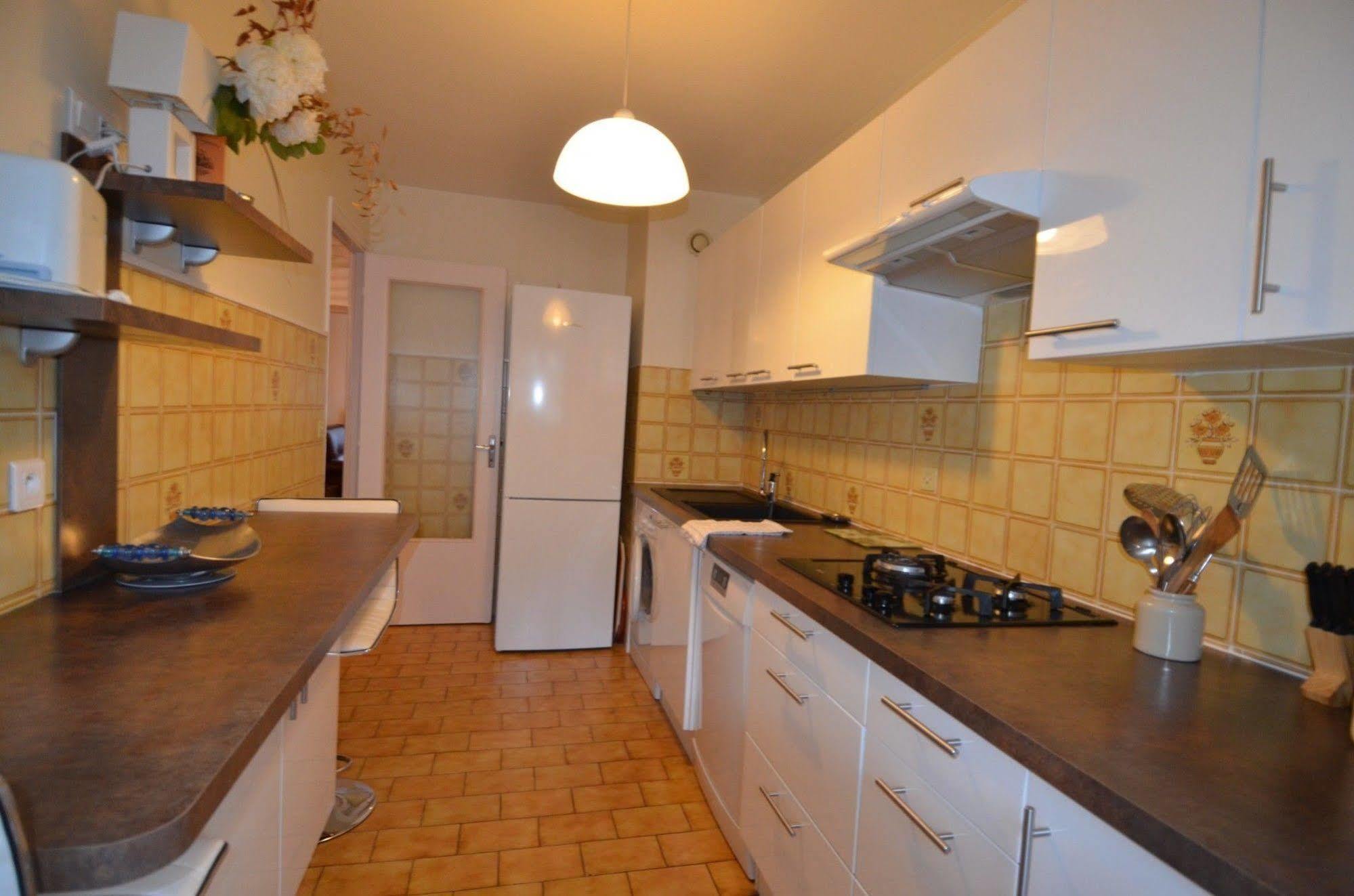 Appartement 6 Personnes Avec Terrasse Le Port Νίκαια Εξωτερικό φωτογραφία